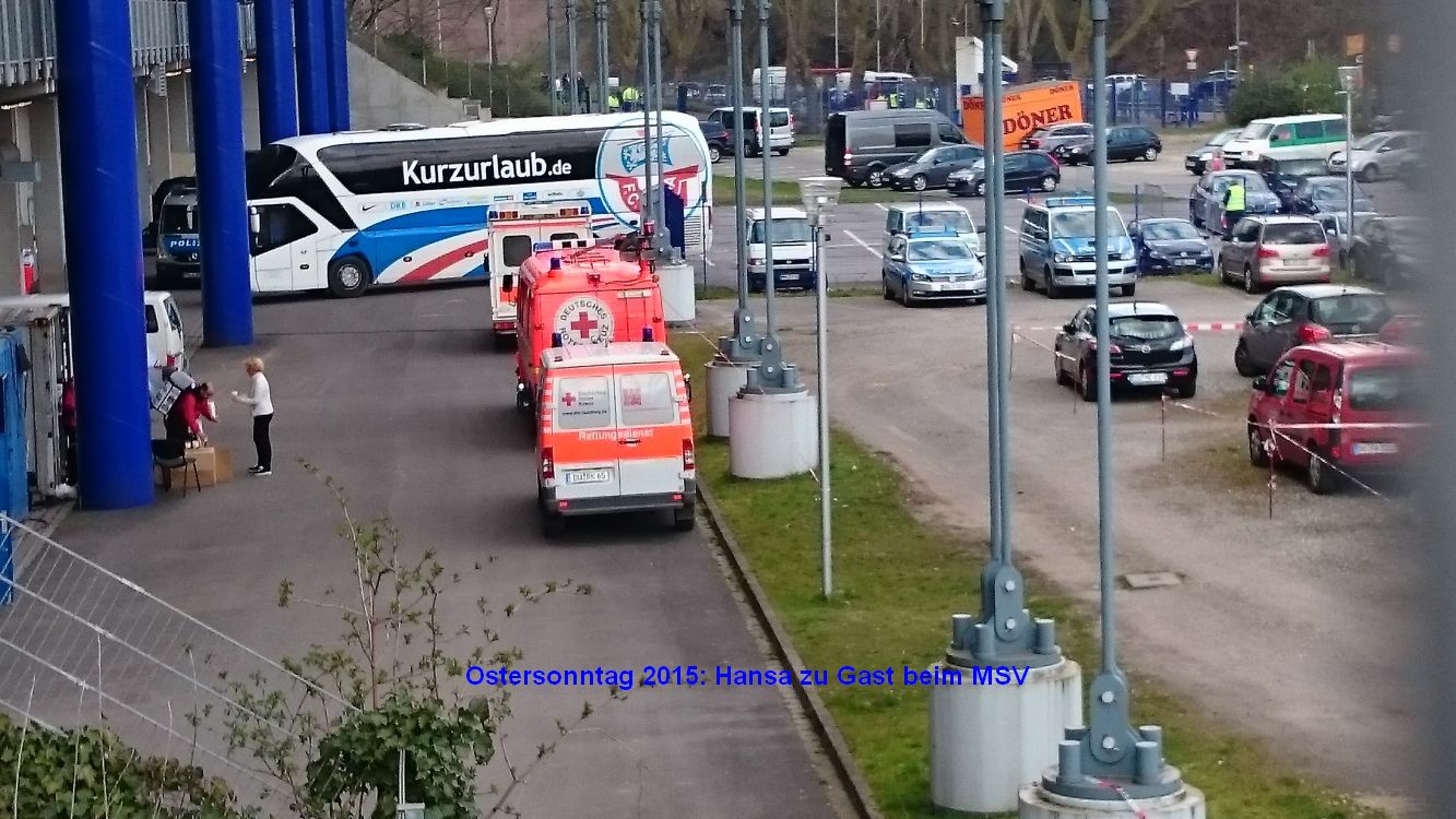 Der Hansa-Bus auf dem Weg in die Schauinsland-Reisen-Arena